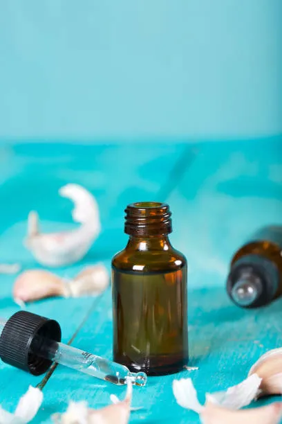 Garlic Extract from Allium sativum in liquid extract form for supplement formulation