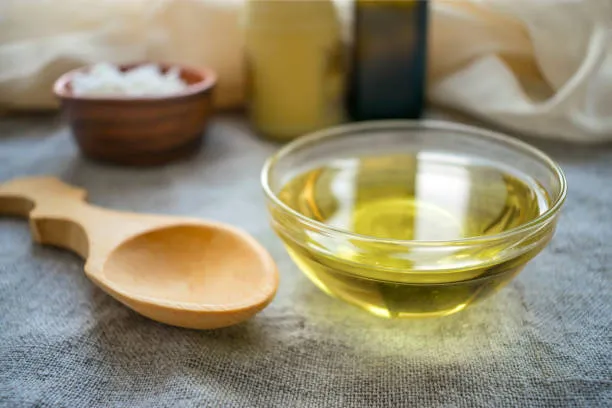 Clear MCT Oil 60/40 liquid sample for food, beverage, and nutritional formulations.