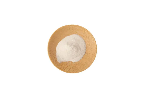 White cream Sodium Alginate powder for thickening, stabilization, and gel formulation applications.