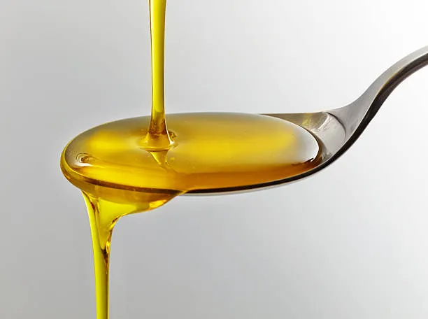 Fish Oil 18/12 EE clear liquid with minimum 18% EPA and 12% DHA